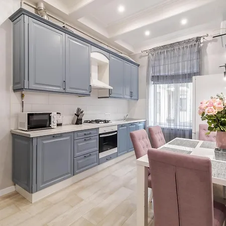 Royal On Lysenka 5 * Lvov