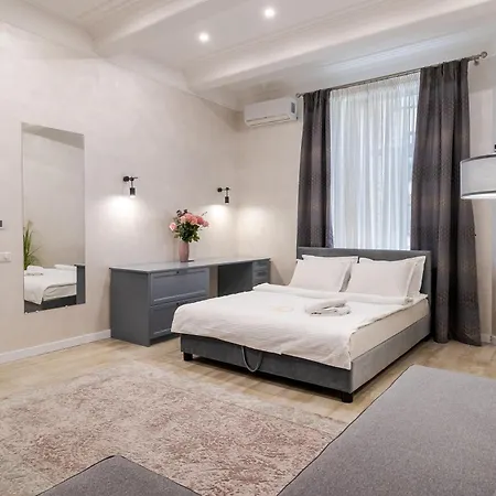 Royal On Lysenka 5 * Lvov