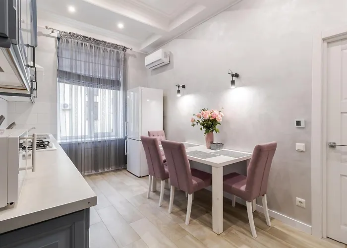 Royal On Lysenka 5 Apartman *