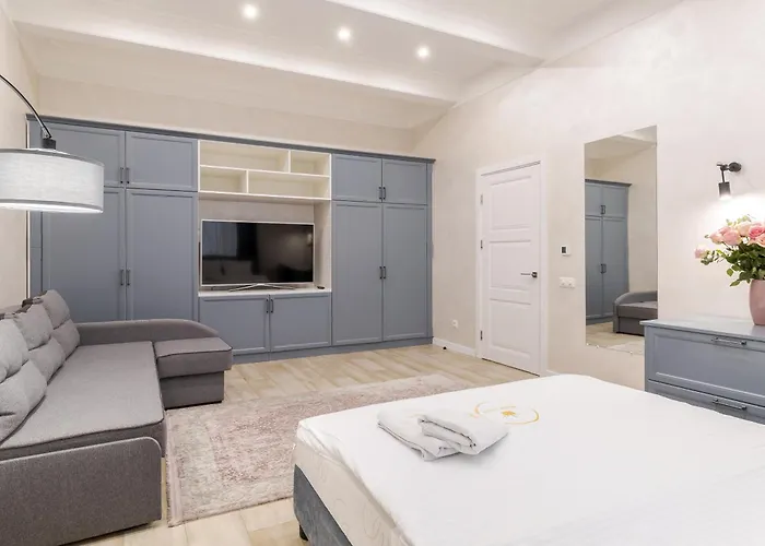 Apartman Royal On Lysenka 5 *